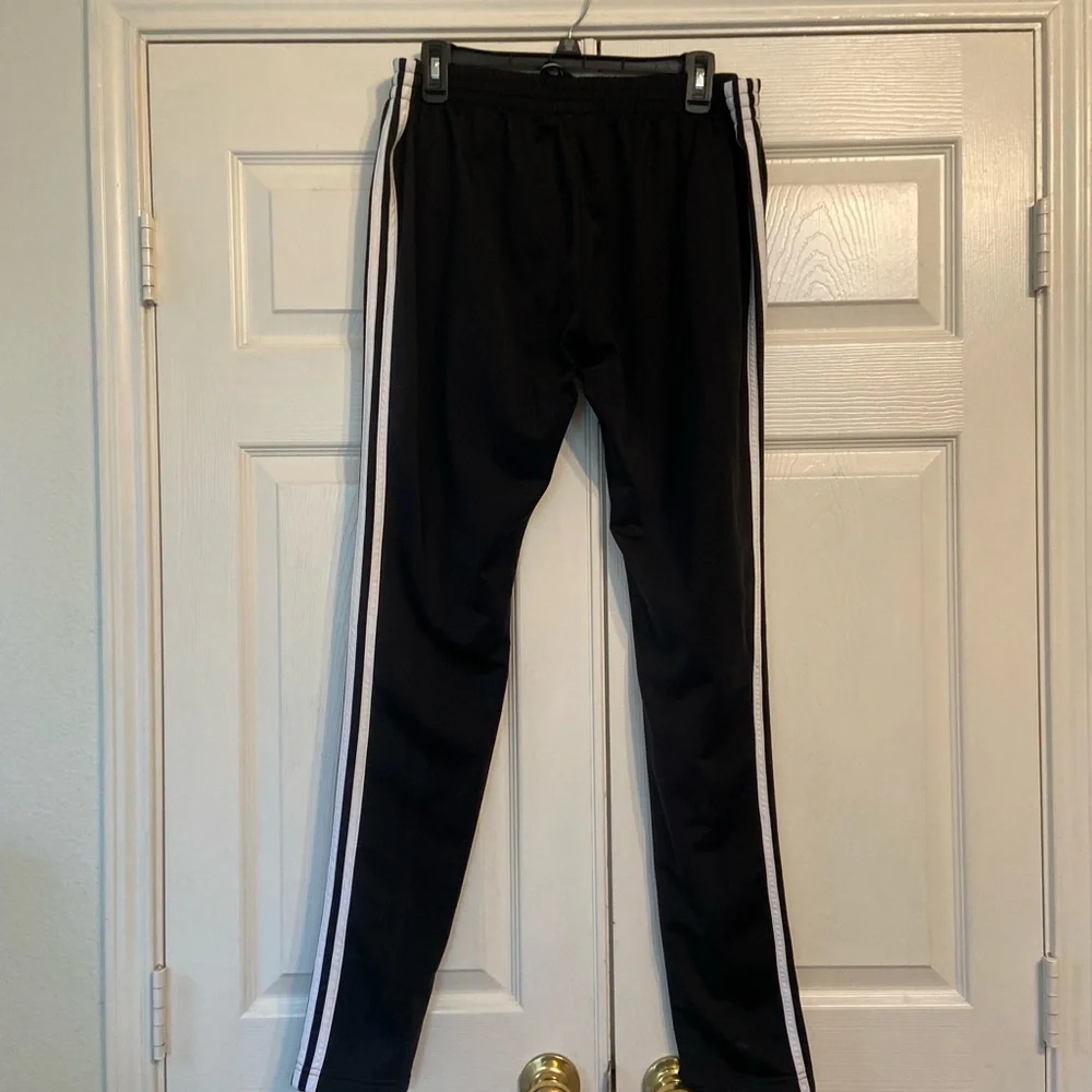 Adidas Joggers Fitted Leg - Picture 2 of 4